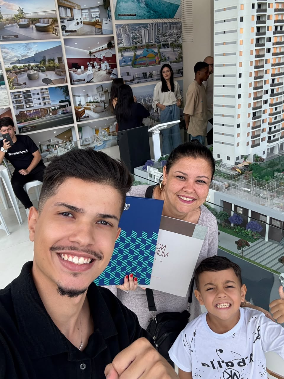 Cliente Renata com o Marcus